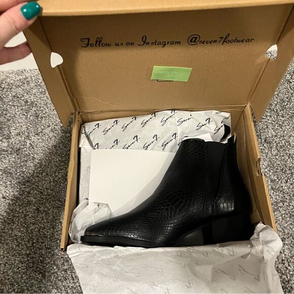 SEVEN7 Madison Python Pointed Bootie - Picture 7 of 15